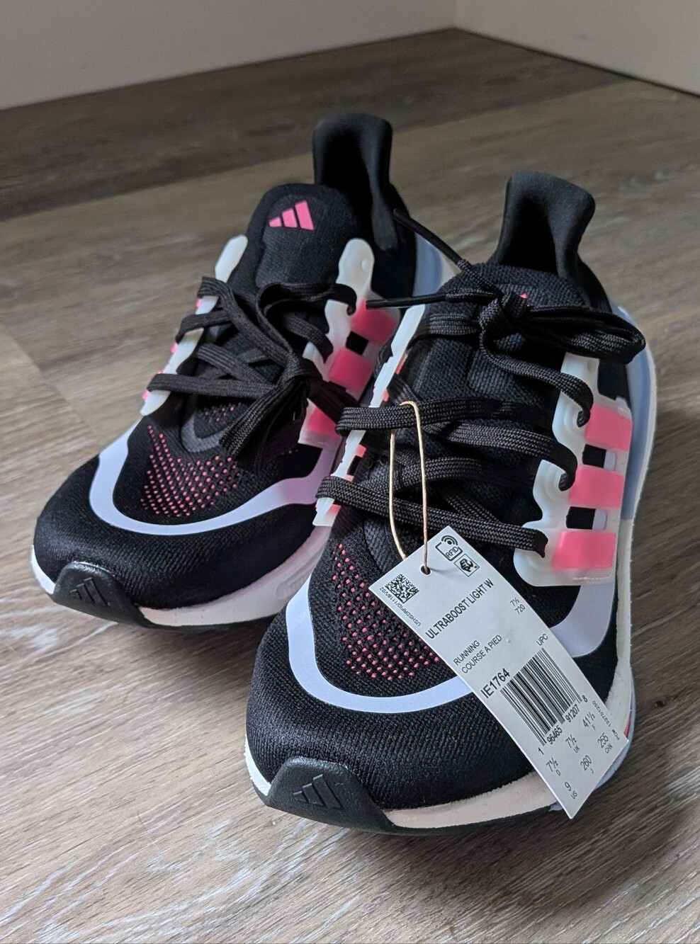 NWT Adidas Size 7.5‎ UltraBoost Light Boost Black Lucid Pink Running Shoes